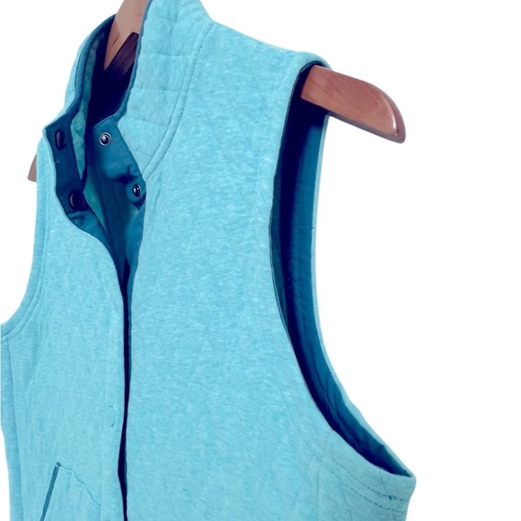 Orvis Women's Outdoor Quilted Vest Size Medium - Picture 2 of 7